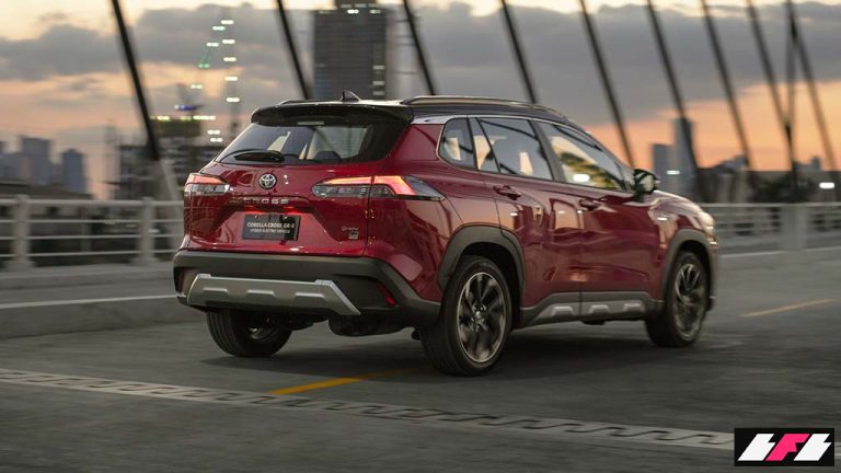 2025_toyota_corolla_cross_gr-s2